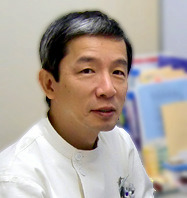 川尻文雄 医師